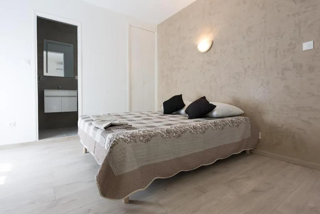 Hotel Alizéa Avignon